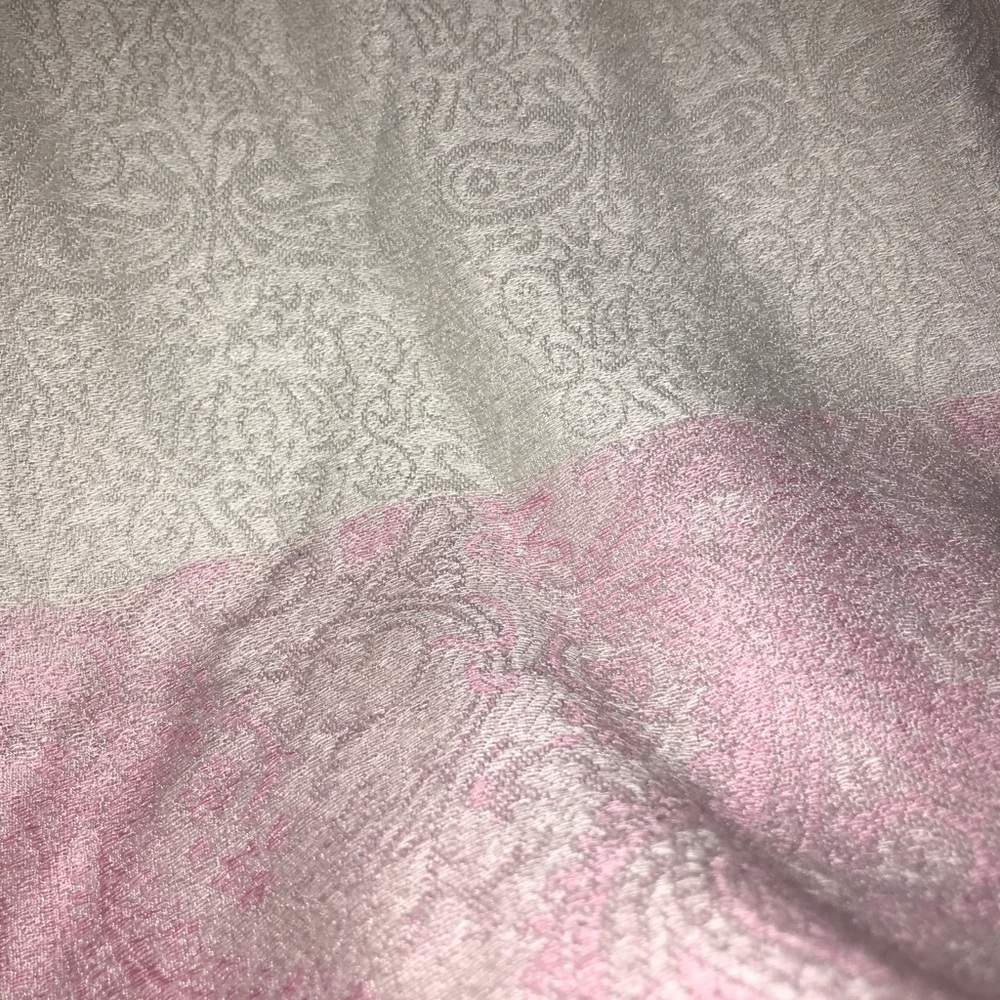 Cashmere scarf